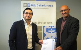 Milan Aleksic (l.), Azubi mit Abschluss "Sehr gut", und Ausbilder Harald Hartmann.